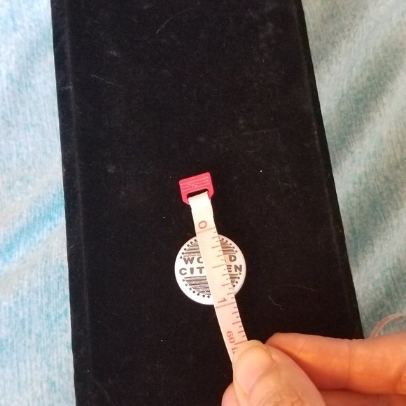 NWT Brooch / Pin "World Citizen" Black & White 1" - Picture 2 of 7